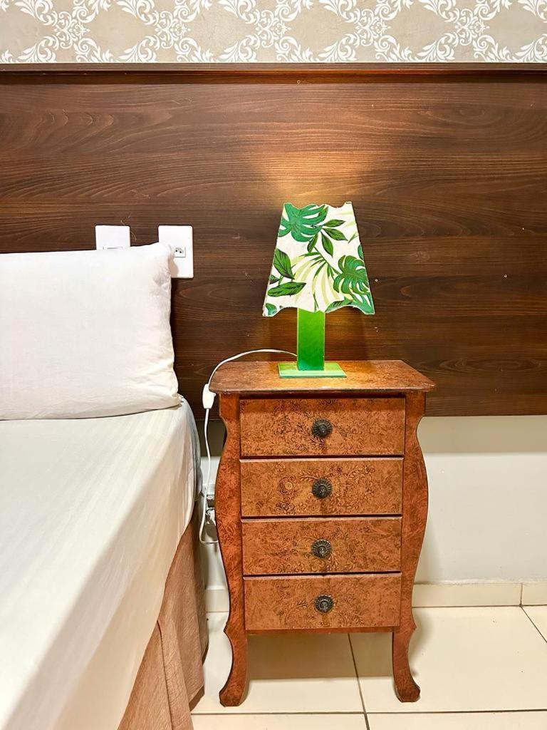 Elo Hostel Taguatinga Kültér fotó